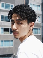 フィフス 栄(fifth)&nbsp;ツイストスパイラルパーマセンターパートツーブロックメンズ栄