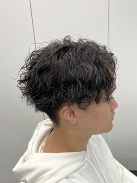 ラヴィズムバイフィフス(LUVISM by fifth) ツイストスパイラルパーマツイストパーマ刈り上げ万代新潟駅