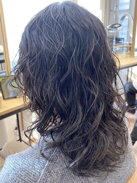 アピッシュ(apish 並木通り) おしゃれハードウルフパーマ♪