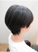 ショートヘア