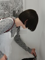 ノーヴァン デフォーム(NOVAN DEFORM) 前上がりボブ