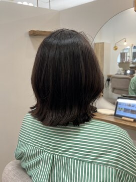 シア 春日部店(SHEER) 切りっぱなしボブ×顔周りレイヤー