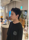 刈り上げなしツーブロなしスパイキーショート