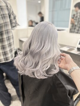 カラ ヘアーサロン(Kala Hair Salon) ハイライトバレイヤージュダブルカラーケアブリーチ20代30代40代