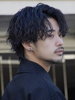 フィフス 大分(fifth)&nbsp;大分縦落ちツイストスパイラルパーマメンズカットセンターパート