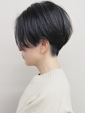 モリオ(morio) 【morio浦和 安齋大樹】後頭部ふんわりくびれハンサムショート