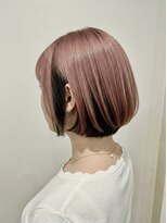 ダスク 武蔵小杉(dusk)&nbsp;ピンクグレージュ×アンブレラカラーのモードなミニボブ