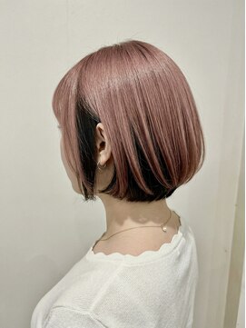 ダスク 武蔵小杉(dusk) ピンクグレージュ×アンブレラカラーのモードなミニボブ