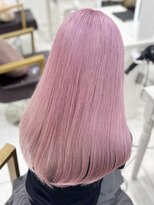 ヴィヴィッド オモテサンドウ(ViViD omotesando)&nbsp;ブリーチ ピンク 髪質改善トリートメント
