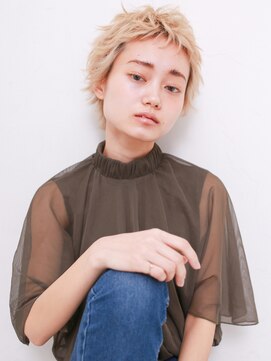 ラフィス ヘアー アーク 高槻店(La fith hair arc) 【La fith】 ハイトーン×ベリーショート