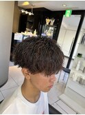 ツイストスパイラルパーマ　メンズマッシュ　波巻きスパイラル