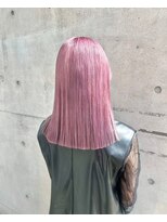 リール(rire)&nbsp;デザインカラーレイヤーカットウェットヘア夏オリーブベージュ