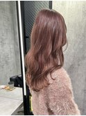ピンクベージュ