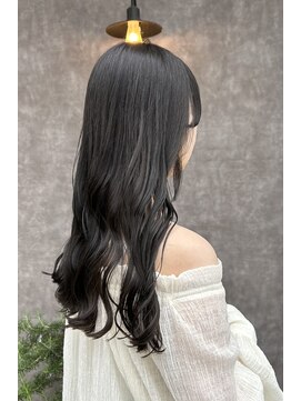 マーレ(MARLE./) 透明感抜群アッシュカラー