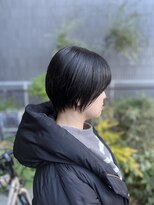 美容室ポール 西葛西店(PAUL) 丸みショート×ブルーブラック ショートカット くびれショート