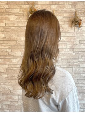 ヘア カフェ クマ(Hair×Cafe KUMA) ゆるふわロングヘア