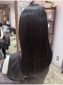ツヤさらストレートヘア