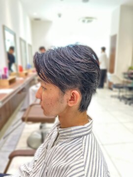 アッシュ 川崎店(Ash) フェザーカット