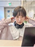 乾かすだけでキマる髪/馴染むハイトーングレージュショート