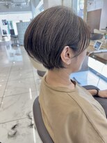 アッシュ 下北沢店(Ash) くせ毛さんでもおさまる耳掛けショートボブ