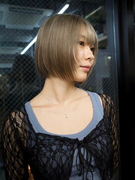 ギークス(GEEKS) 【GEEKS渋谷】ボブレイヤー/シャギーボブ/オリーブベージュ/小顔