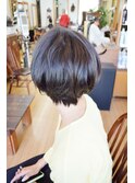 うしろの丸みがかわいいショートボブ【BELL桜新町/用賀】