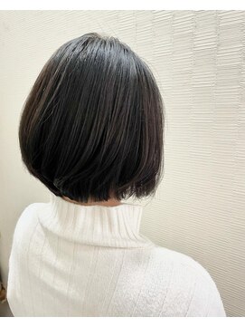 美容室 メザミー MESAMIES 透明感黒髪（暗髪）丸み小顔10代20代30代40代