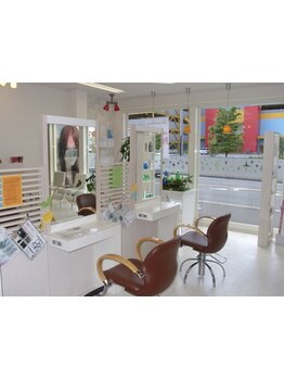 【江曽島/アピタ前】安心価格と高技術が魅力◎大人女性の"キレイ"を、長く全力でサポートしてくれる！