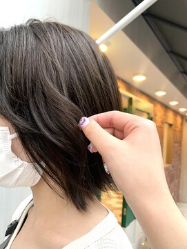 ムーン ティコブラーエ(moon tico brae) 11月(縮毛矯正/ストレート/ミニウルフ/テラコッタ/くすみブルー)