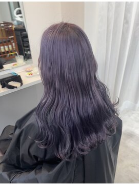 チィ(chee.) ダブルカラー