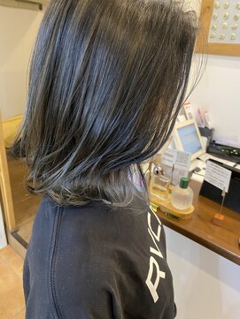 グリッター (Glitter) 20代30代40代50代☆グレーカラー♪セミディ