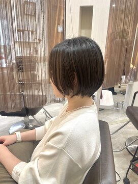 フゥカ 類家店(fuka) 八戸ナチュラルショートボブ絶壁解消20代30代40代