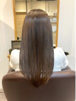 ケアリー(carely)&nbsp;うる艶セミロング