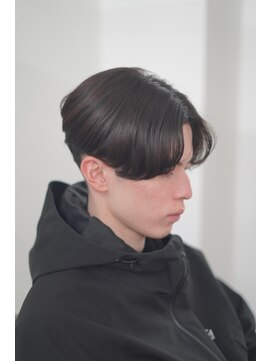 グランクラブ(GRANCLUB) カット　パーマ　フェード　シェービング　ヘッドスパ