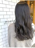 グレージュ×ロングヘア