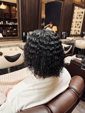 カットインシャンゼ 崇元寺店 スパイラルパーマ