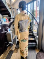 ヘアーサロントヤマ 中郡店(Hair salon Toyama) 訪問着お着付け