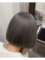 髪屋 紬&nbsp;グレー強めグレージュ