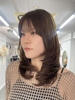 アオ(AO。)&nbsp;ミディアムレイヤー/顔周りレイヤー/オリーブ/オリーブカラー