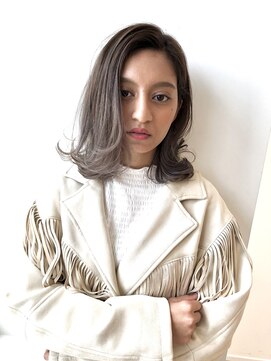 サロンドミルク 溝の口店(salon de MiLK) バレイヤージュで可愛く染める外ハネスタイル