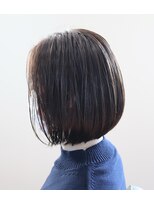 ウィスカーヘアー(whisker hair)&nbsp;ストレートボブ　シンプルボブ　ベージュボブ
