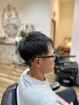 エイトハンズ(EIGHT HANDS) ツーブロックスタイル