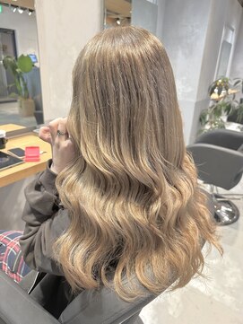 エイト 横浜店(EIGHT) 【ミルクティーベージュ】【横浜】