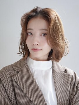 ジョエミバイアンアミ(joemi by Un ami) 『joemi』前髪イメチェンウェーブパーマこなれミディ(小倉太郎