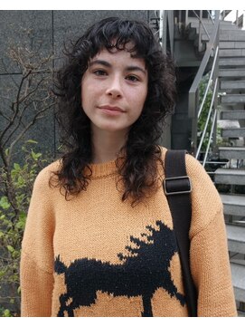 レコ 渋谷(LECO) 癖毛活かしロングレイヤーミディアムレイヤー