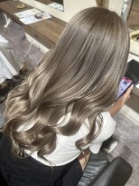 ロア(LORE)&nbsp;シルバーグレージュ！