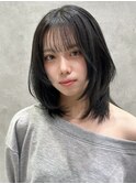 新潟／ミディアム／レイヤー/顔まわり／暗髪オリーブ