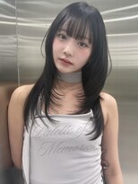 アイヴァン(AIVAN)&nbsp;ハッシュカット/ワンホンレイヤー/ダークグレー l