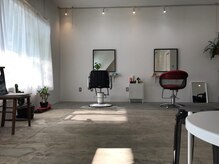 ナイーブヘアデザイン(NAiVE HAIR DESIGN)