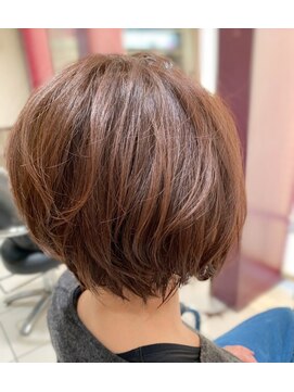 アプローズ(a proer.s) 40代カットカラートリートメントのお客様
